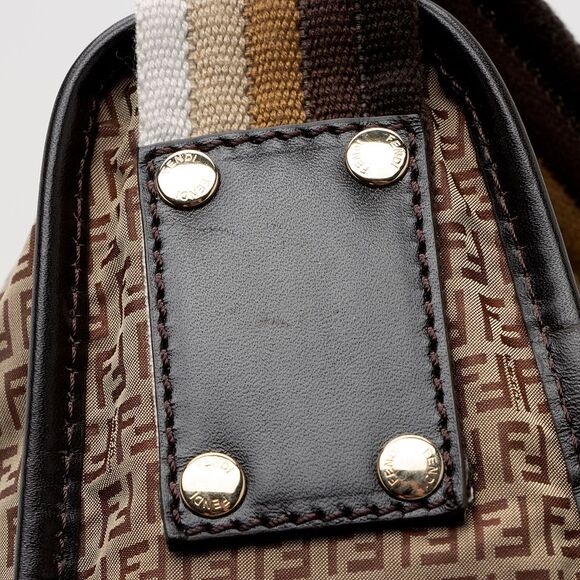 Fendi Nylon Zucchino Messenger - Picture 12 of 13